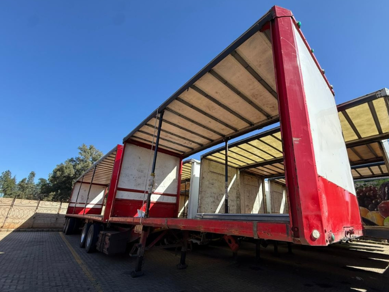 1 | Pomona Truck Sales