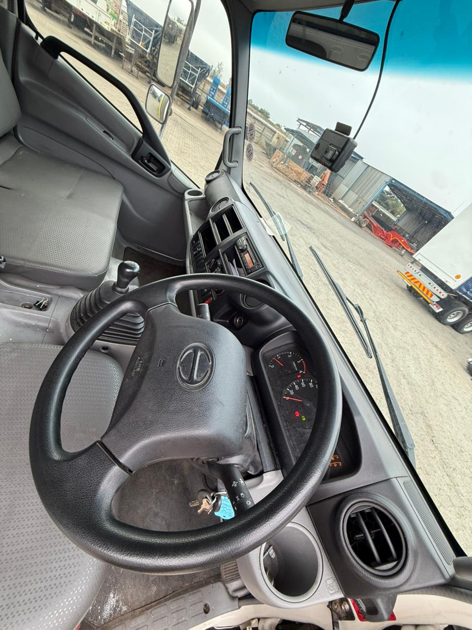 2023 HINO 300 WITH TAUTLINER BODY (SN5739)