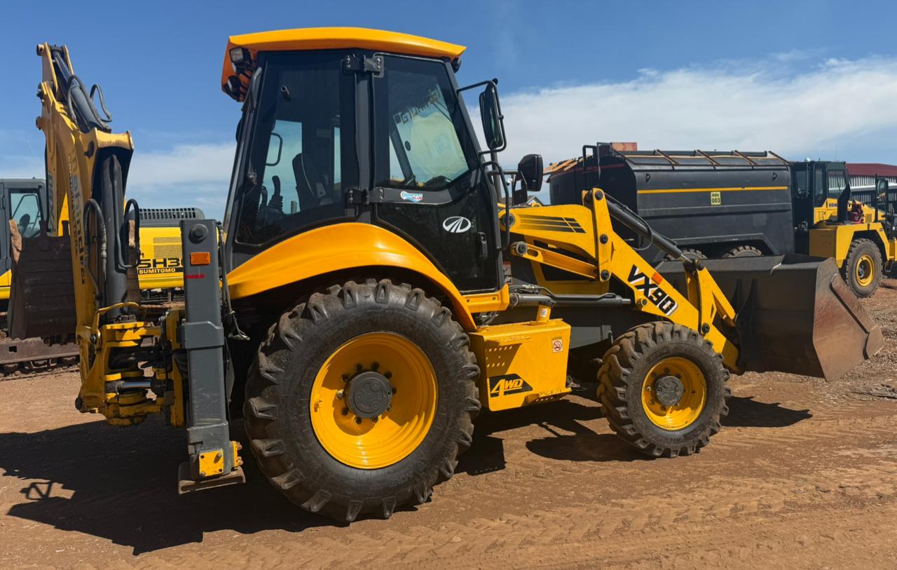 2023 MAHINDRA VX 90 (4x4) TLB (A1336)