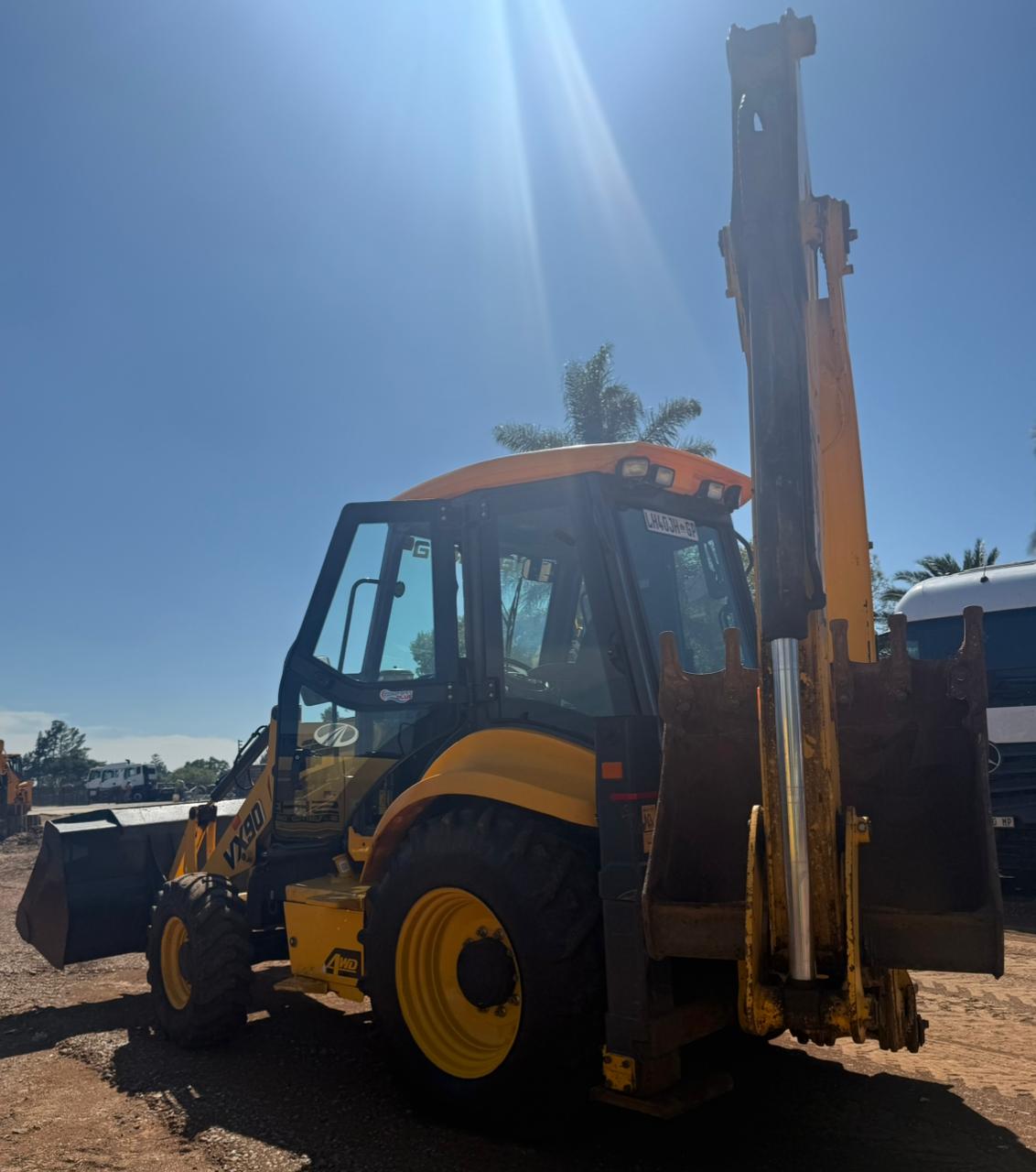 2023 MAHINDRA VX 90 (4x4) TLB (A1336)