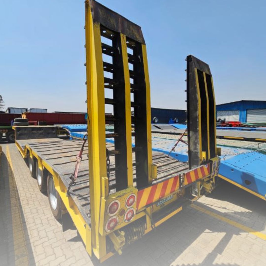 Different types of Lowbed Trailers and their uses