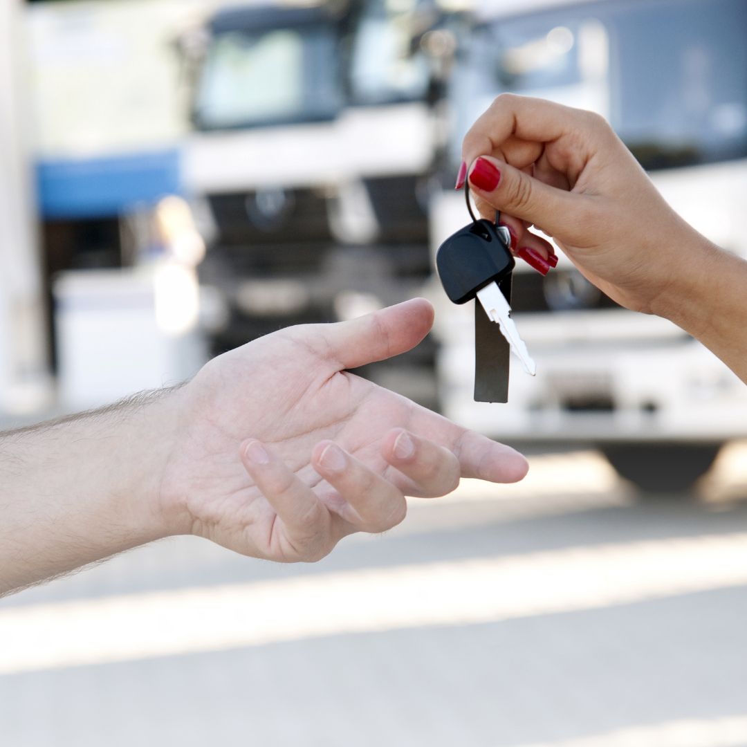 What to consider before purchasing a truck for your business | PR Group