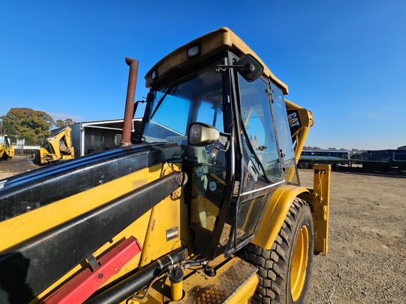 2006 CATERPILLAR 424D 4X2 TLB (A1306)