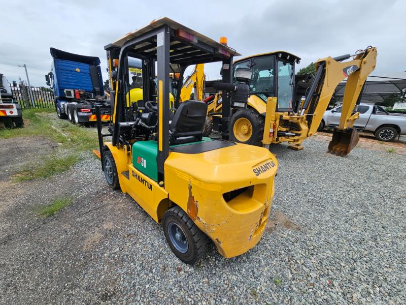 2021 SHANTUI 3T FORKLIFT