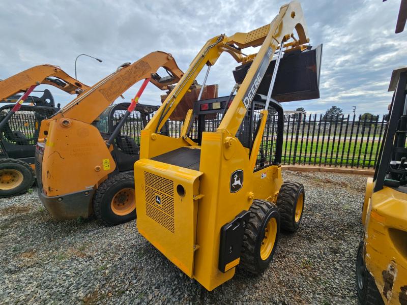 2014 JOHN DEERE 315 SKIDSTEER