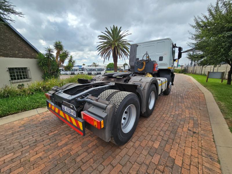 2019 IVECO TRAKKER 440 TRUCK TRACTOR