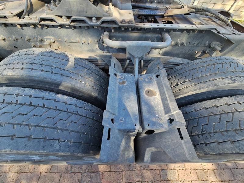 2022 UD QUON GW26.460 TRUCK TRACTOR (IS912)