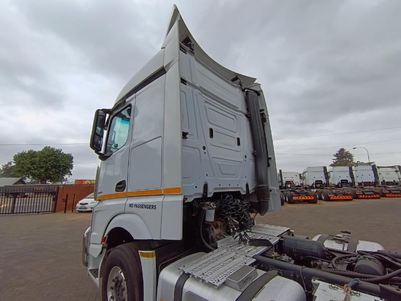 2019 MERCEDES BENZ ACTROS 2652 TRUCK TRACTOR (SN)