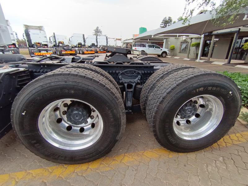 2019 MERCEDES BENZ ACTROS 2652 TRUCK TRACTOR (SN)