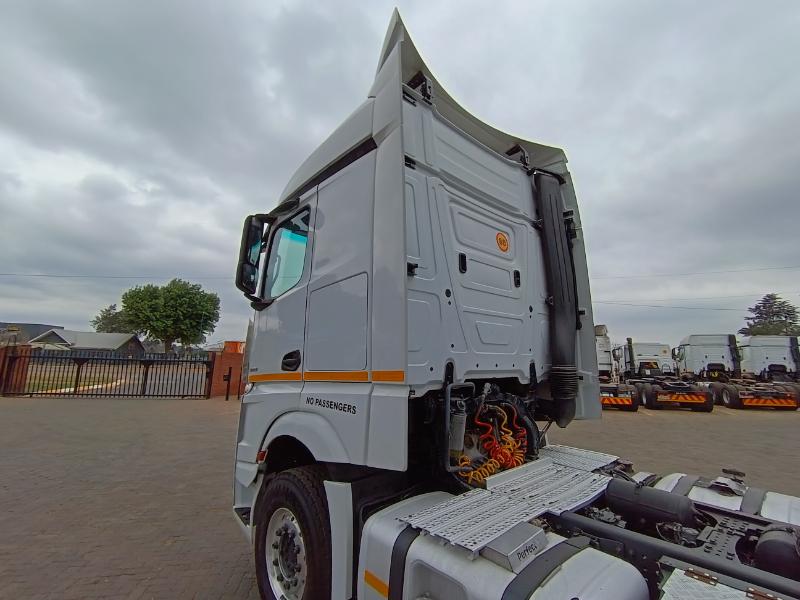2019 MERCEDES BENZ ACTROS 2652 TRUCK TRACTOR (SN)