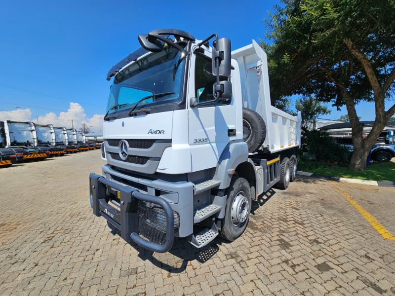 2025 MERCEDES BENZ AXOR 3335 10M3 TIPPER TRUCK (SN5554)