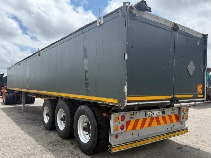 2018 AFRIT TRIDEM WALKING FLOOR (SN5743)