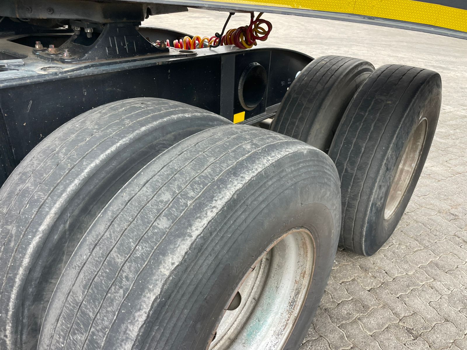 2020 AFRIT LINK SIDE TIPPER (SN573)