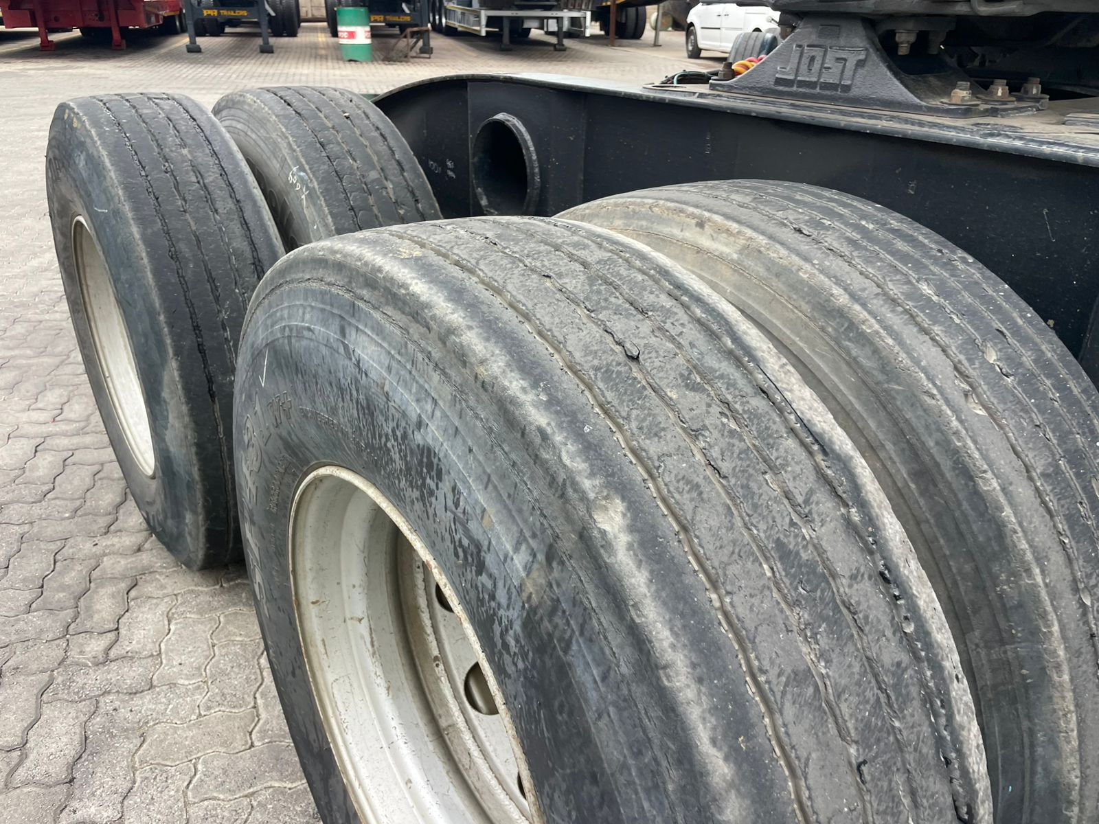 2020 AFRIT LINK SIDE TIPPER (SN573)