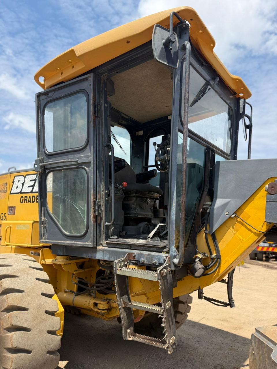 2008 BELL 670 D GRADER (A1318)