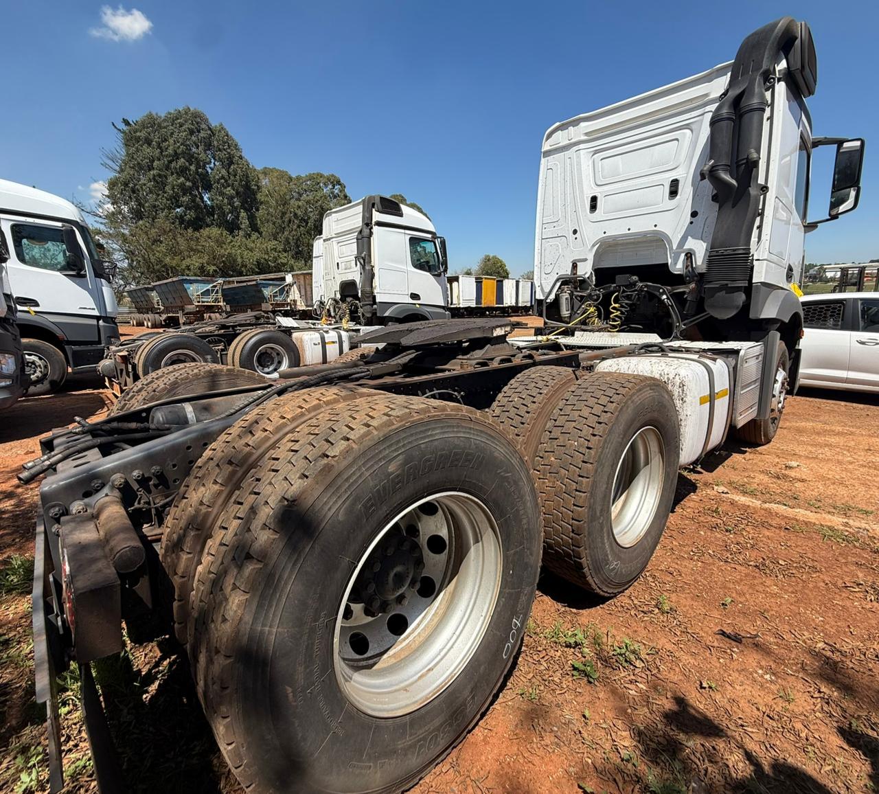2021 MERCEDES BENZ 2640 TRUCK TRACTOR (IS964)