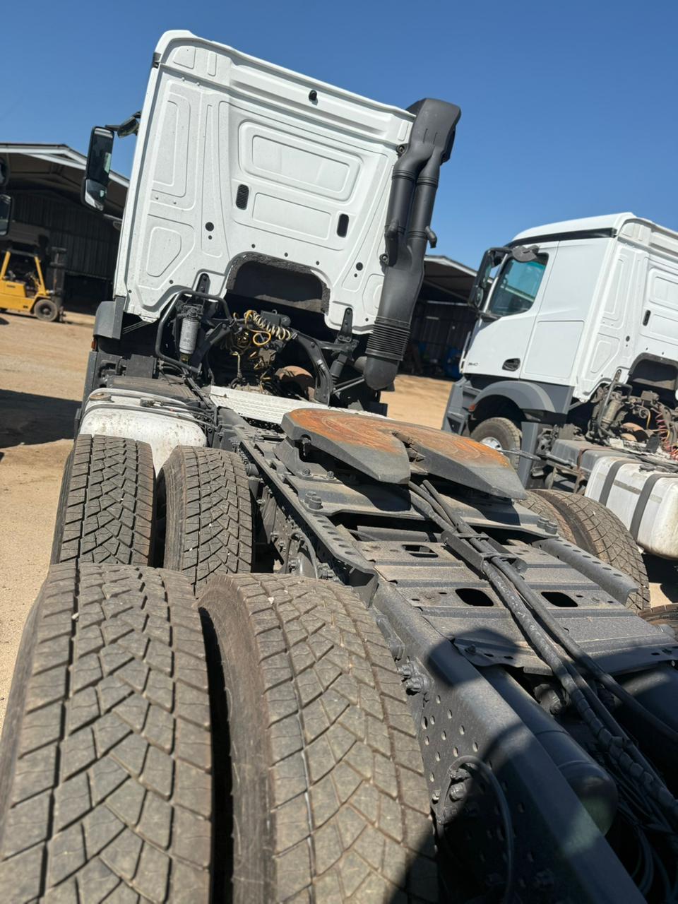 2021 MERCEDES BENZ ACTROS 2640 TRUCK TRACTOR (IS956)