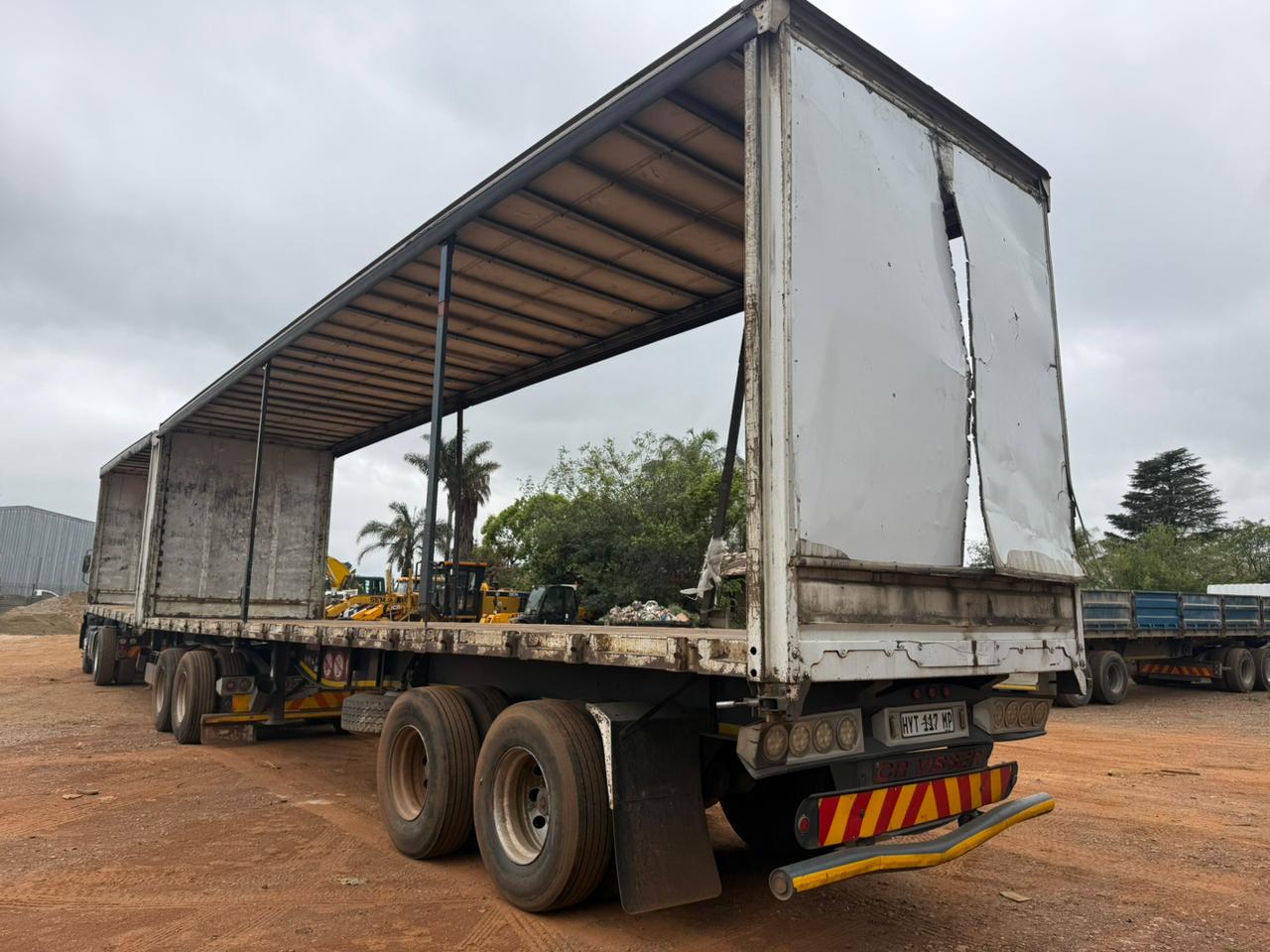 2015 SA TRUCK BODIES SL TAUTLINER (T118-SN5037)