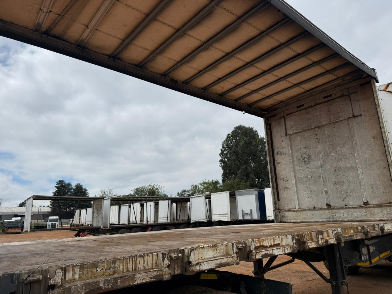 2012 SA TRUCK BODIES SUPERLINK TAUTLINER (SN5804)