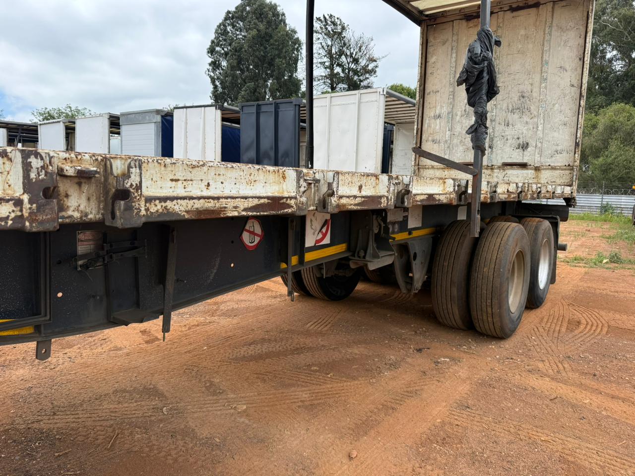 2012 SA TRUCK BODIES SUPERLINK TAUTLINER (SN5804)