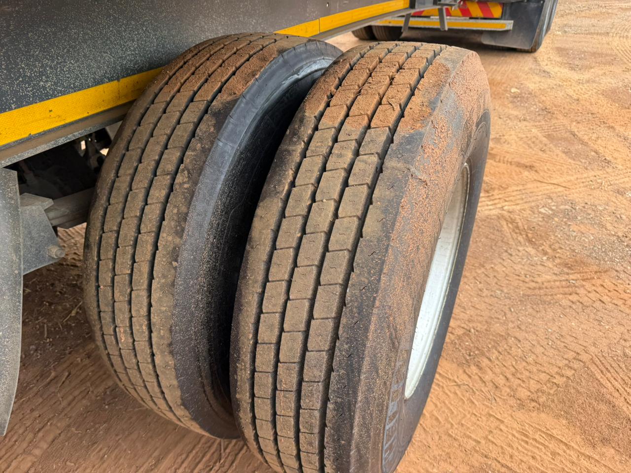 2012 SA TRUCK BODIES SUPERLINK TAUTLINER (SN5804)