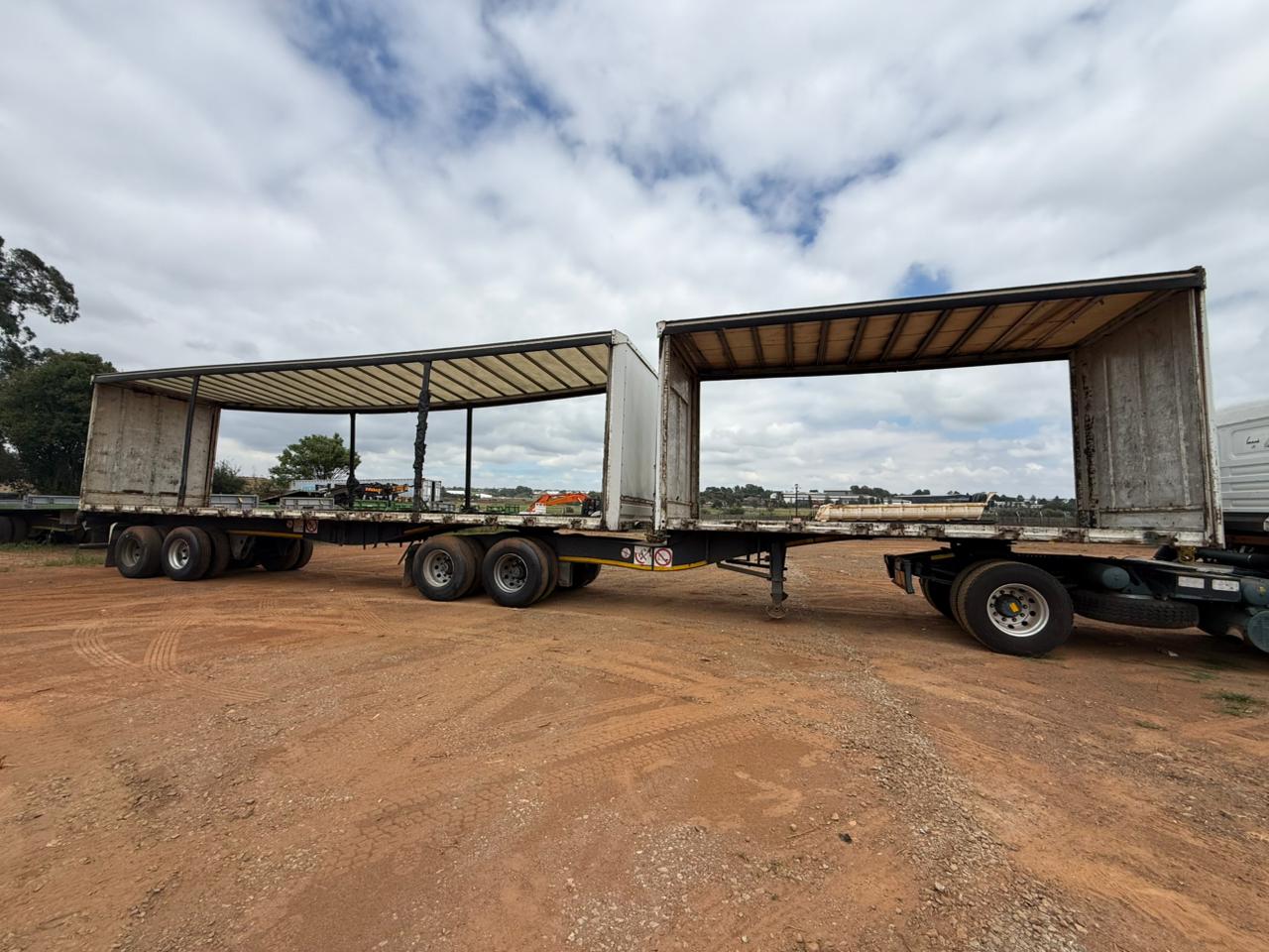 2012 SA TRUCK BODIES SUPERLINK TAUTLINER (SN5804)