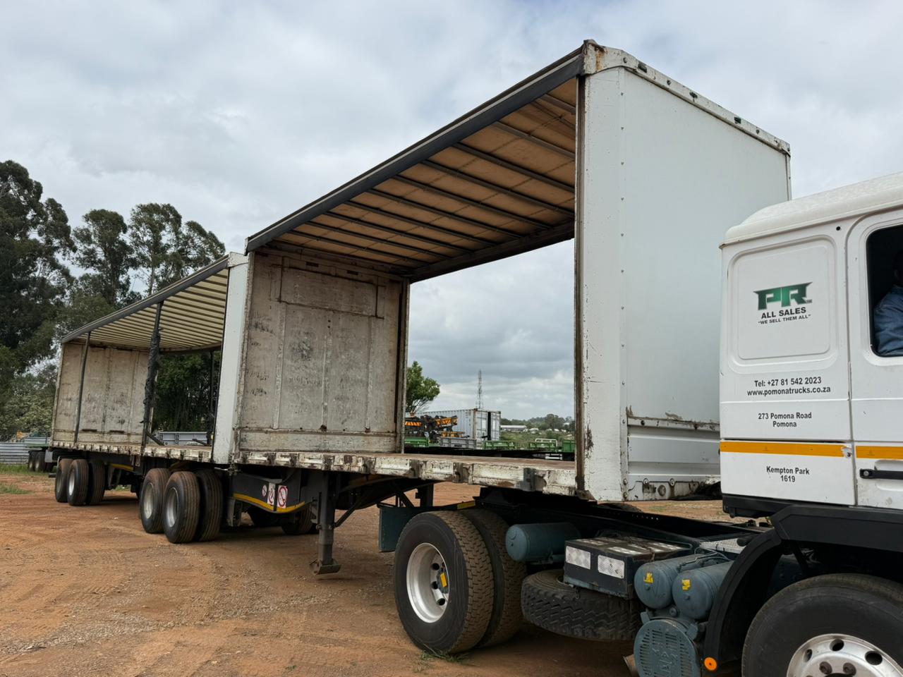 2012 SA TRUCK BODIES SUPERLINK TAUTLINER (T111-SN5029)