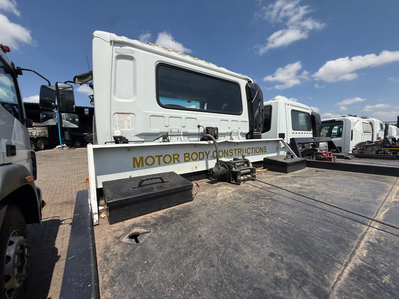 2023 UD CRONER PKE250 ROLLBACK (SN5766)