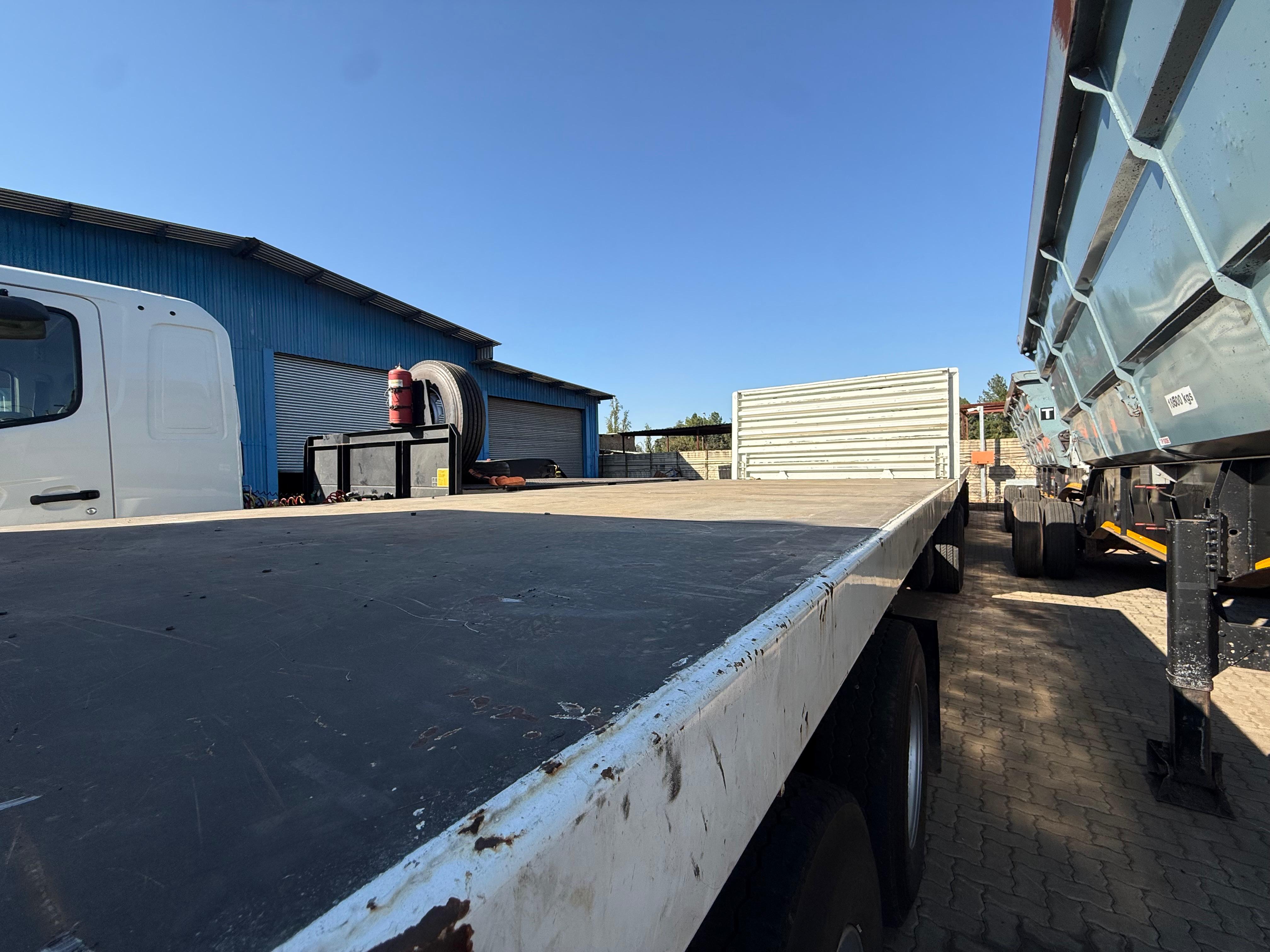 2025 HENRED FREUHAUF SUPER LINK FLAT DECK (SN5783)