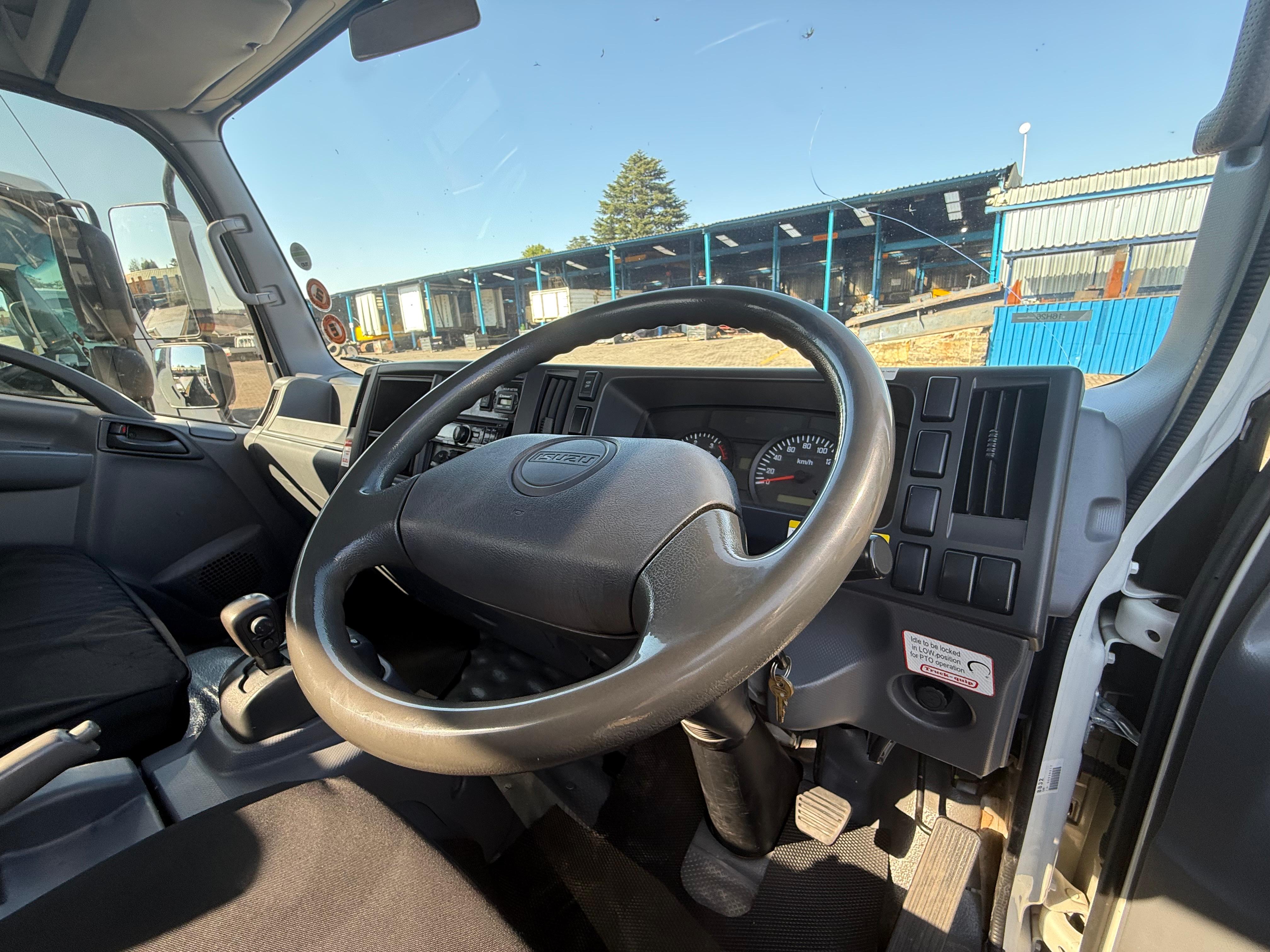 2019 ISUZU NQR 500 ROLLBACK (SN5777)