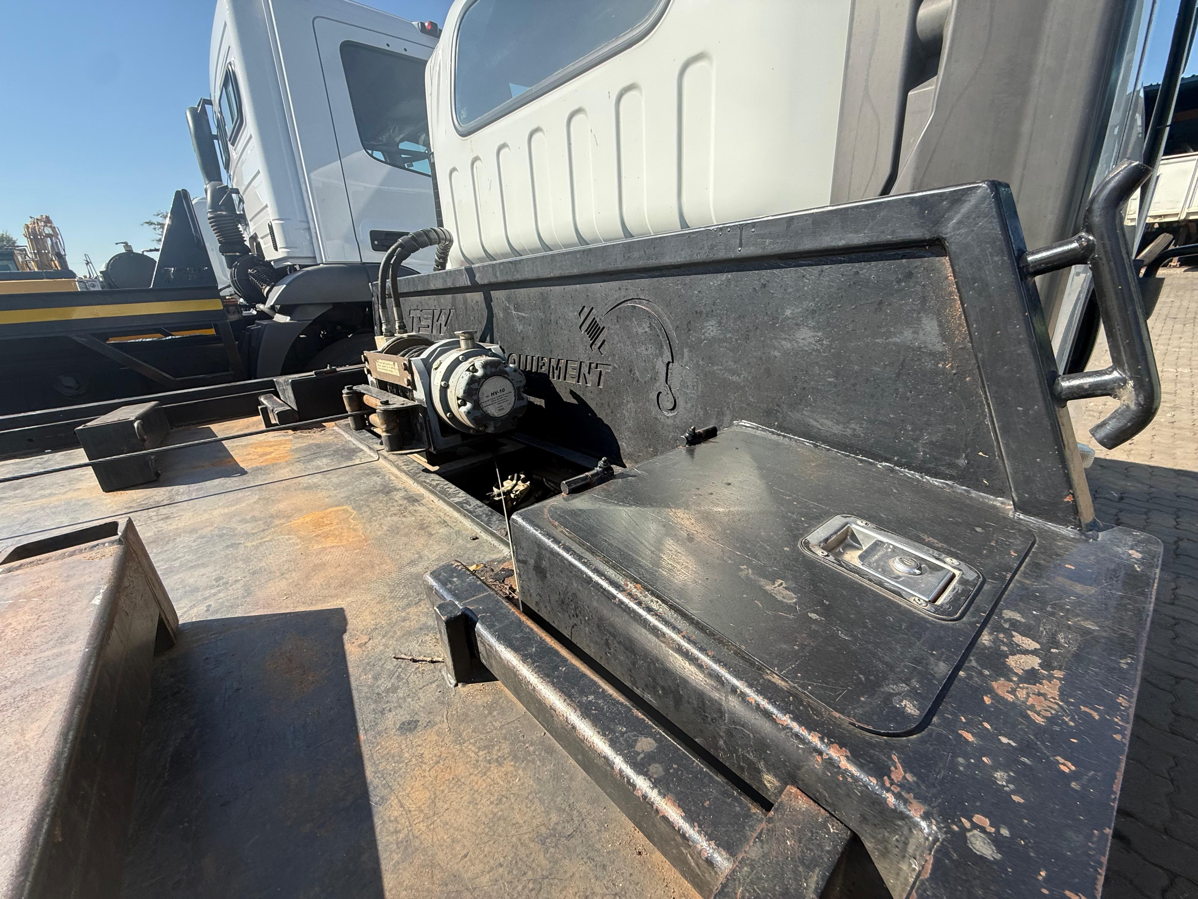 2019 ISUZU NQR500 ROLLBACK (SN5775)