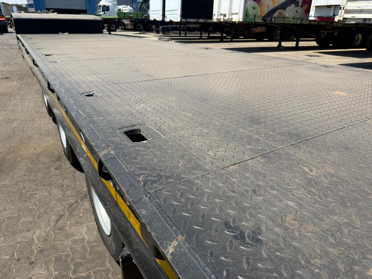 2025 COBALT TRIDEM ROLLBACK TRAILER (SN5781)