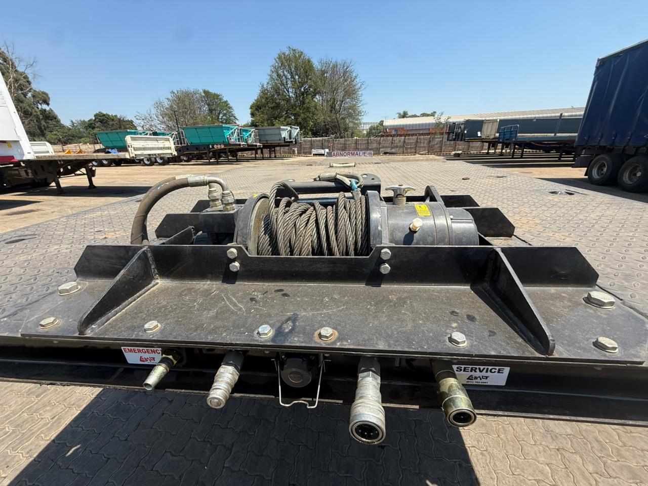 2025 COBALT TRIDEM ROLLBACK TRAILER (SN5781)