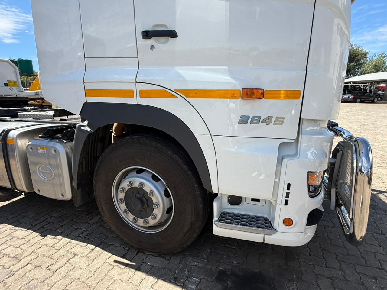 2025 HINO 700 2845 TRUCK TRACTOR (CS253)