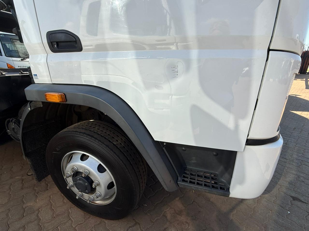 2024 FUSO FJ12-170R ROLLBACK (SN5770)