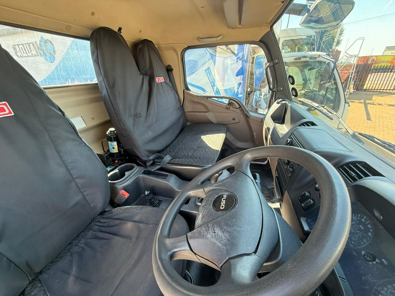 2024 FUSO FJ12-170R ROLLBACK (SN5770)