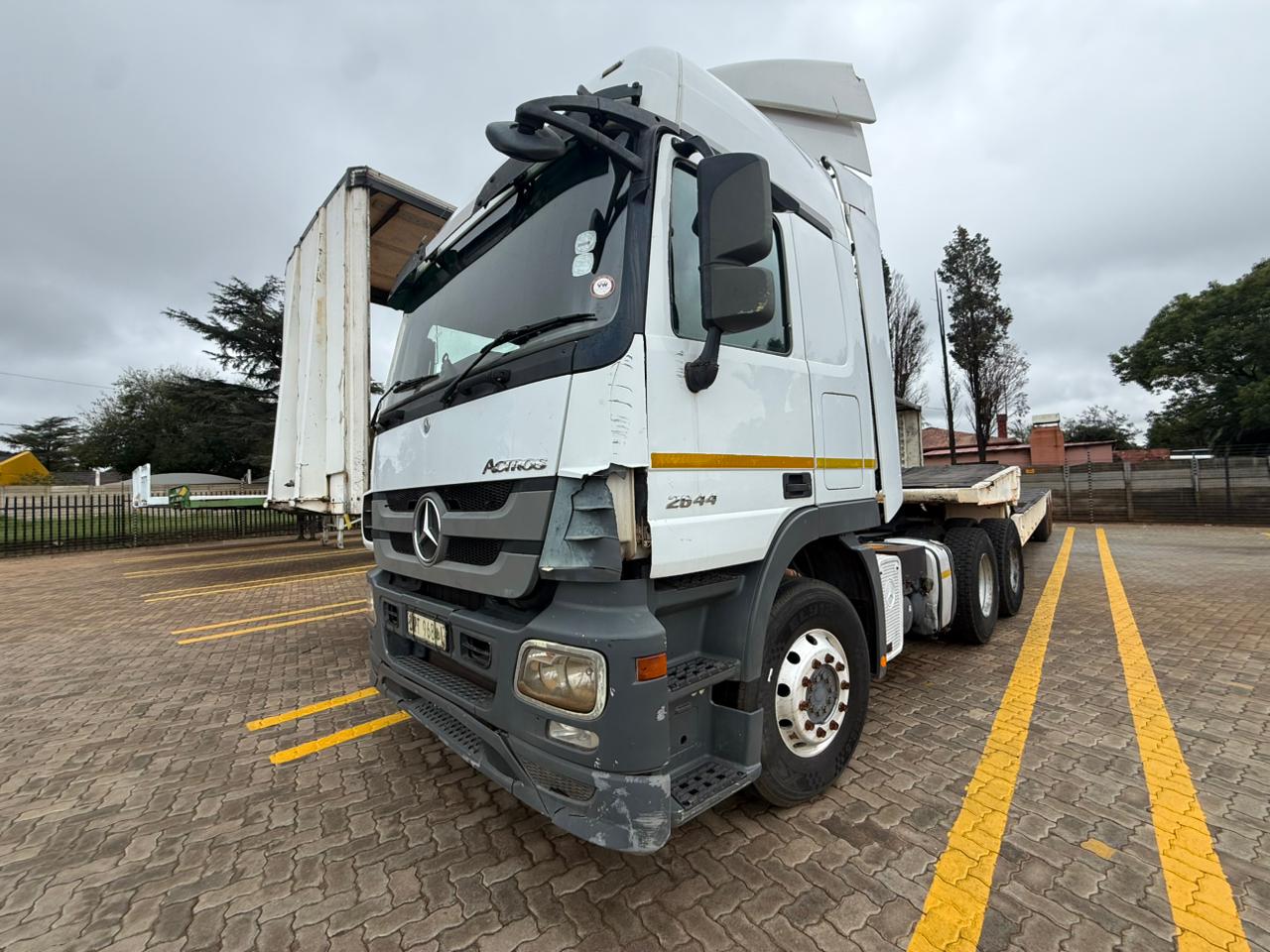 2013 MERCEDES BENZ ACTROS 2644 (IS972)