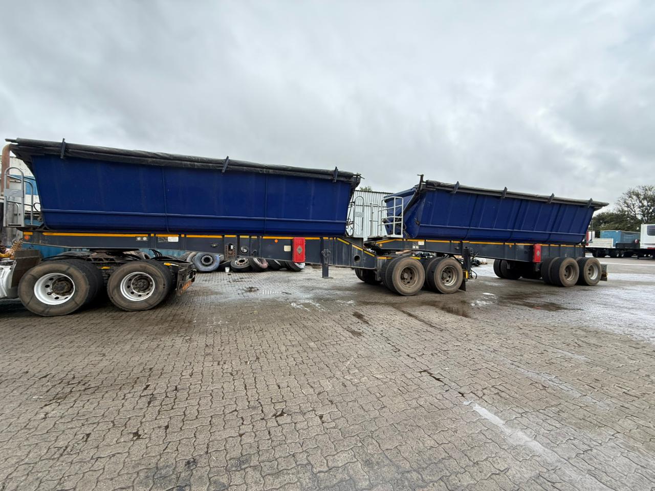 2007 TOP TRAILER LINK SIDE TIPPER TRAILER (CS260)