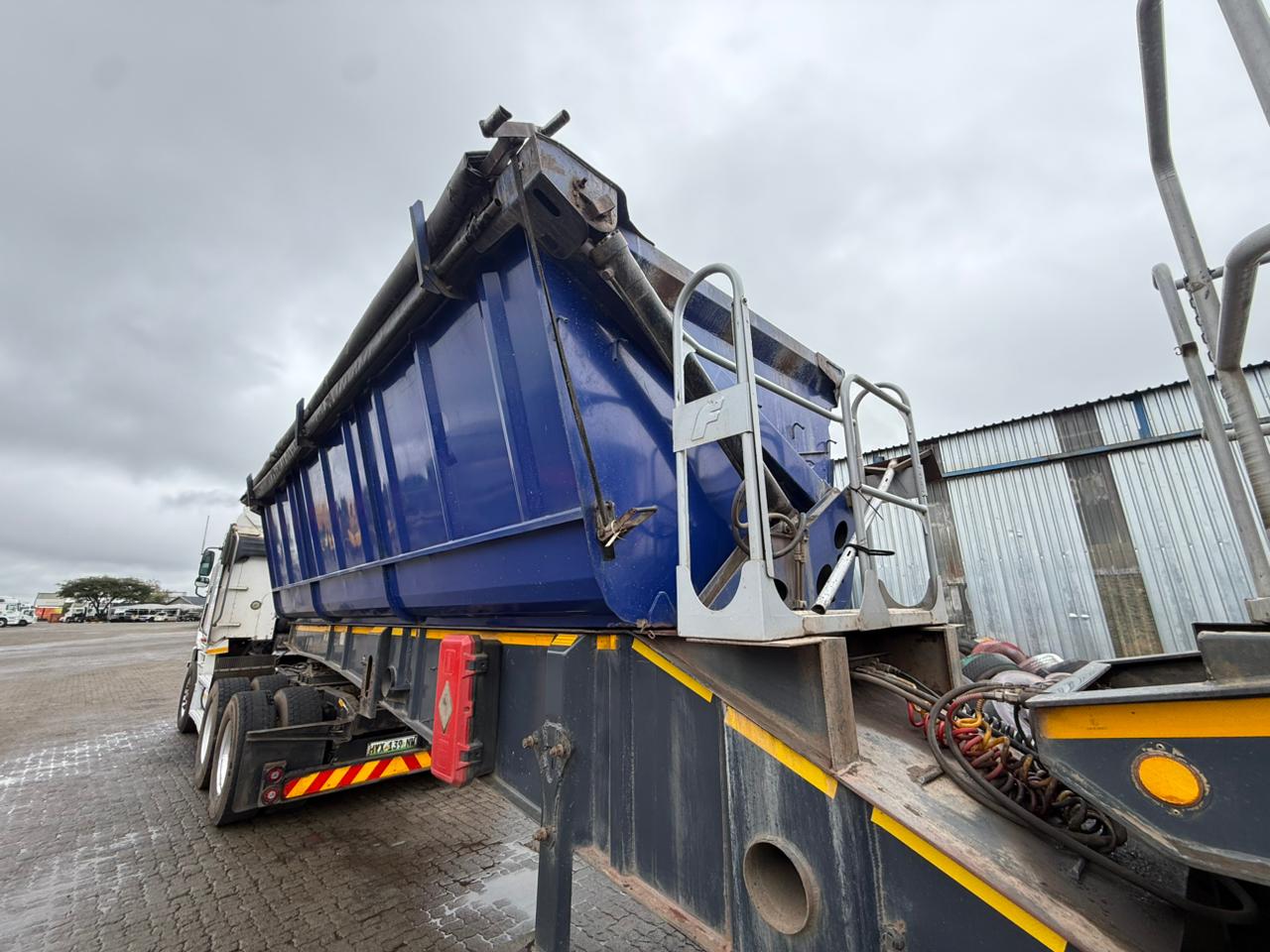 2007 TOP TRAILER LINK SIDE TIPPER TRAILER (CS260)