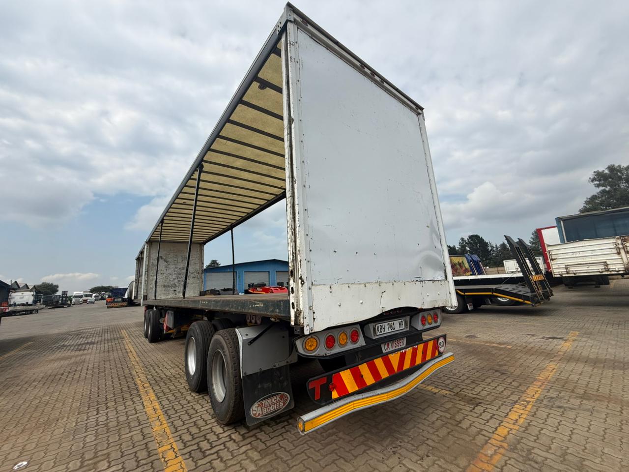 whatsapp image 2026 03 17 at 11 31 56 am 2.jpeg | Pomona Truck Sales