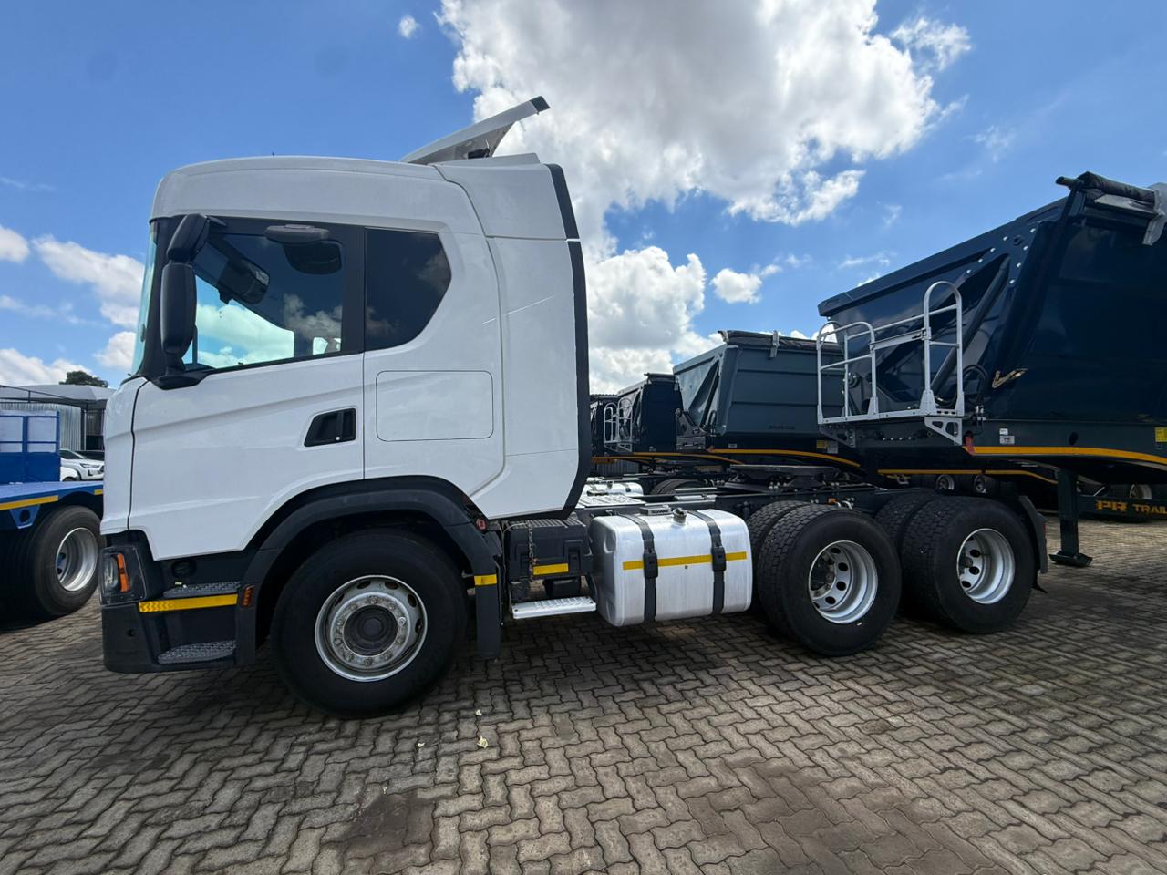 2023 SCANIA G460 TRUCK TRACTOR (SN5820)