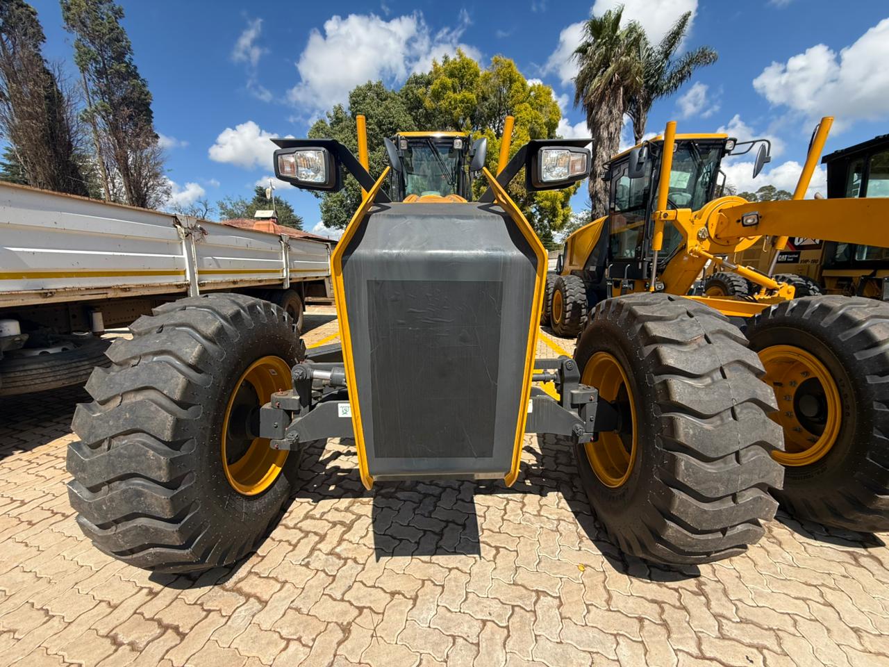 2026 LIUGONG 4215D GRADER (A1342)