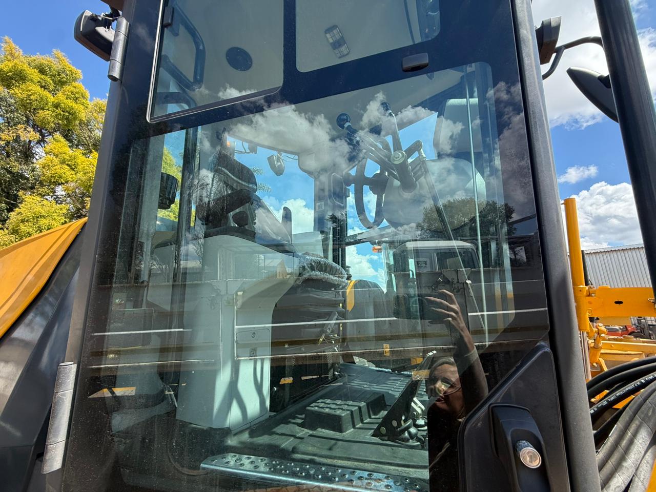 2026 LIUGONG 4215D GRADER (A1342)