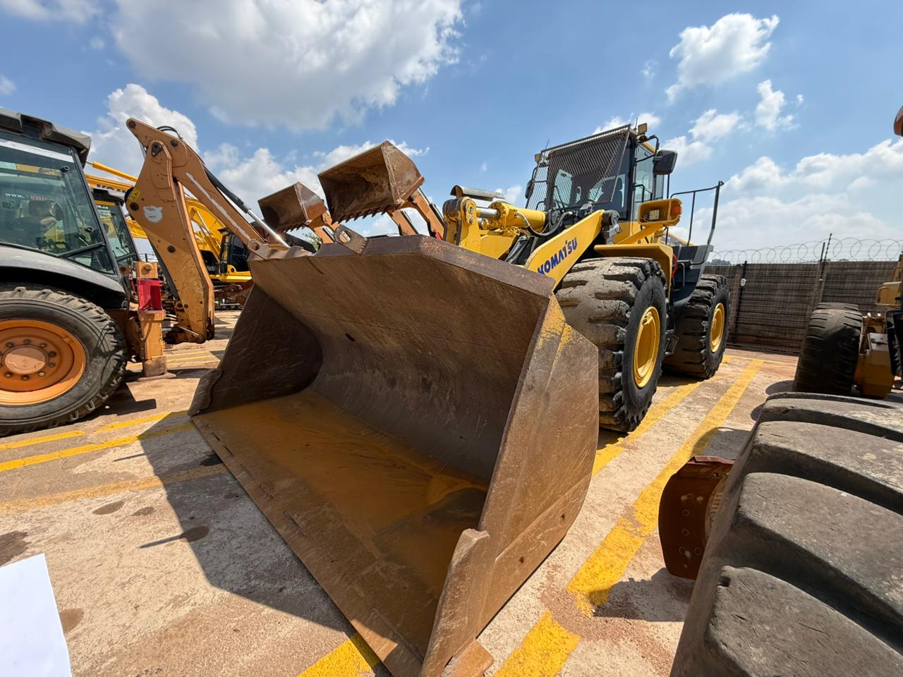 2013 KOMATSU FRONT END LOADER W 480 (A1354)