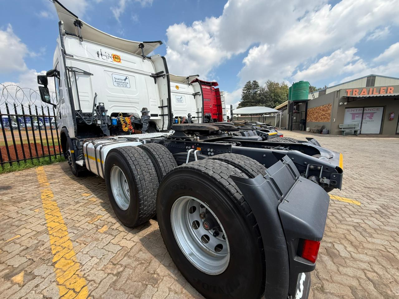 2018 SCANIA G460 TRUCK TRACTOR (SN5827)