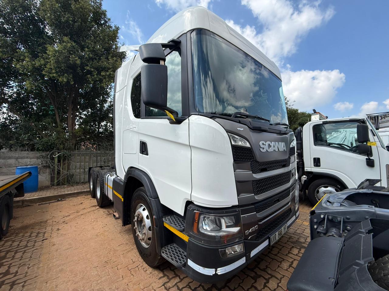 whatsapp image 2026 04 01 at 12 59 30 pm 2.jpeg | Pomona Truck Sales