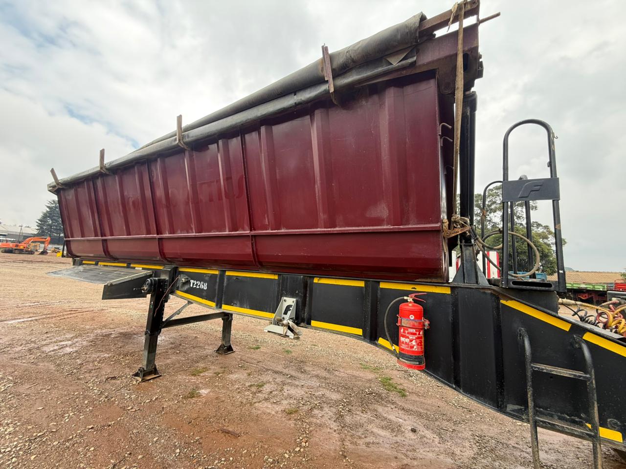 2018 CIMC LINK SIDE TIPPER TRAILER (IS977)