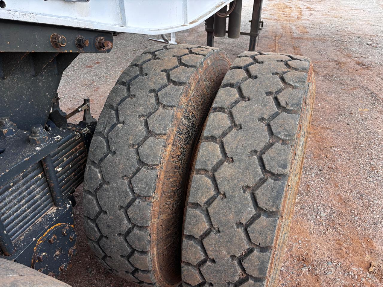 2014 HENRED FRUEHAUF 25M3 COPELYN TIPPER (CS2198)