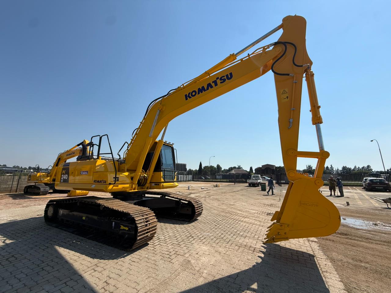 2022 KOMATSO PC240-8 EXCAVATOR (A1330)