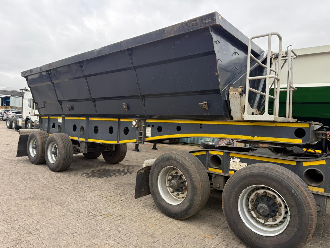 2019 AFRIT LINK SIDE TIPPER TRAILER (SN5848)